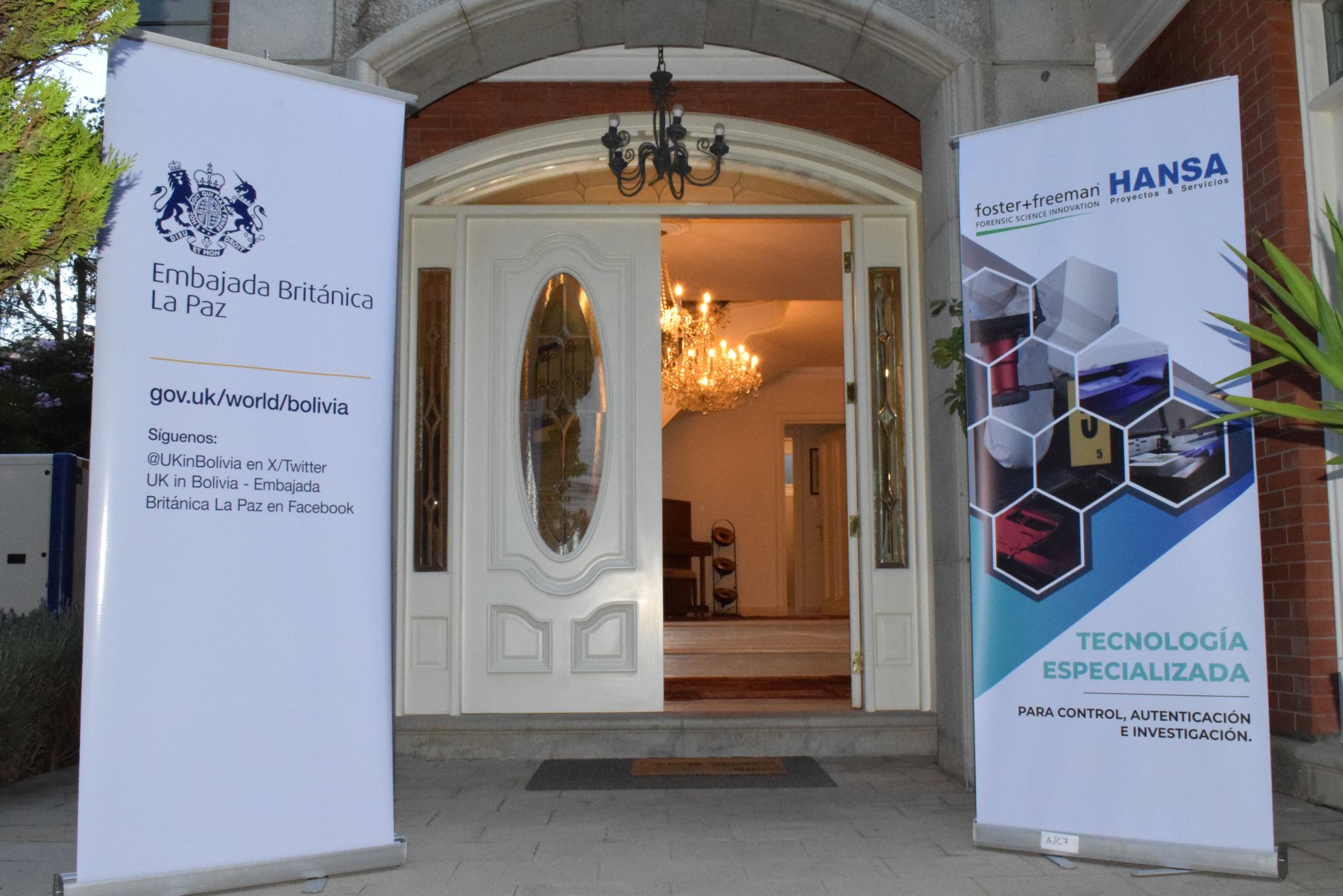 Strengthening Forensic Science Capabilities in Bolivia: Foster+Freeman and HANSA Expand Strategic Partnership